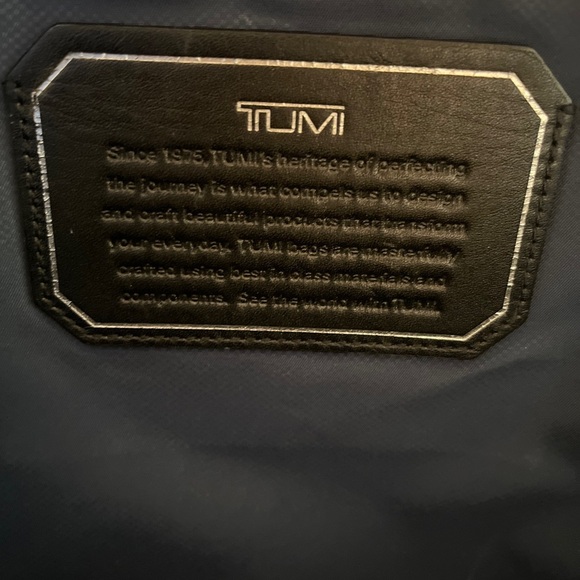 Auth Tumi Arrive Backpack Black Very Nice Travel - Picture 13 of 13